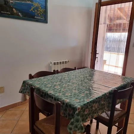 Quilici Apartment *